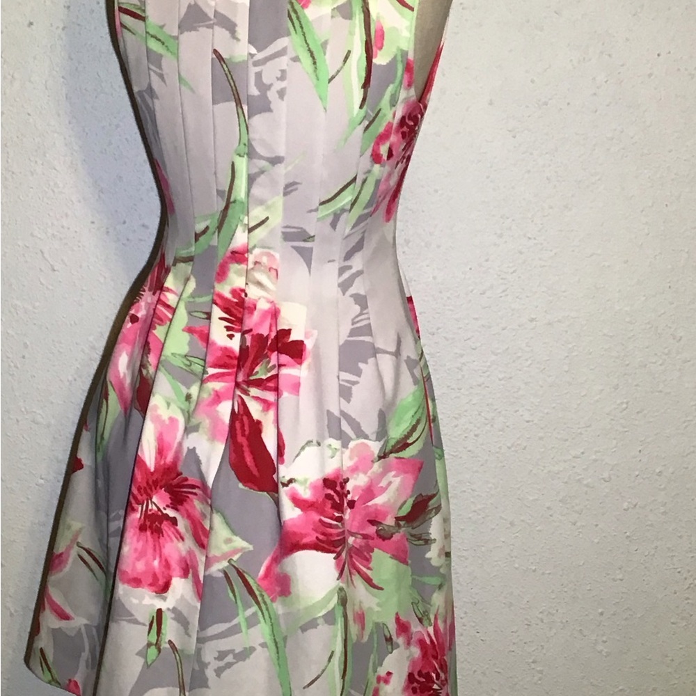 Vince camuto fit & flare Floral dress size 6 - Picture 5 of 12